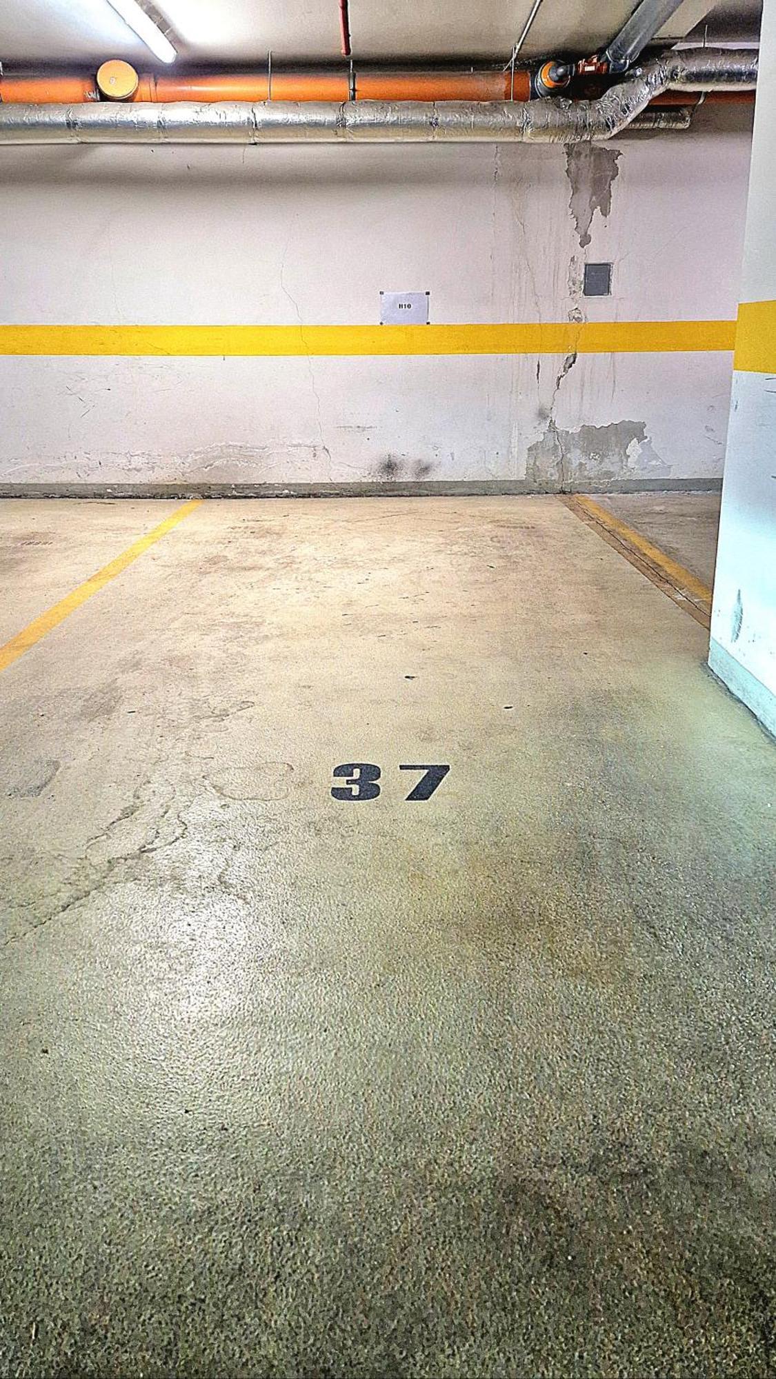 H10 With Free Parking Appartement